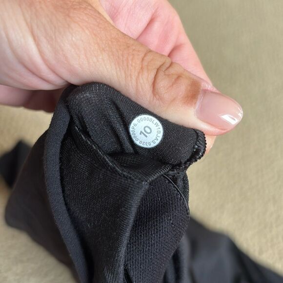 Lululemon Free To Be Tank *Nulu Black size 10 - Picture 5 of 5